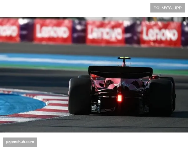 勒克莱尔美国站21圈顽强防守 为法拉利赢得关键积分