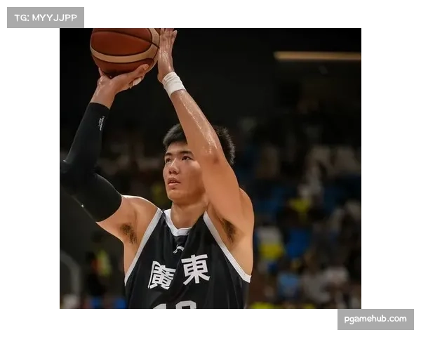 广东引进崔永熙焦泊乔 锋线补强目标直指总冠军